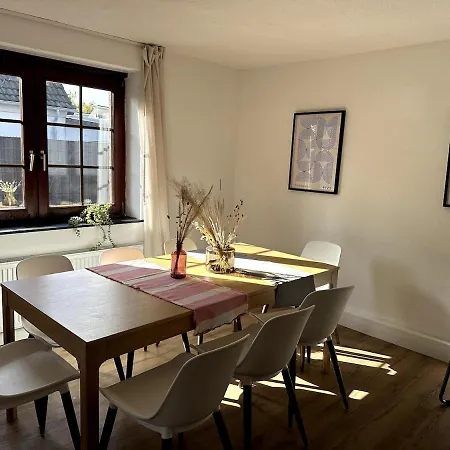 Spacious & Bright Family Escape Oldenburg