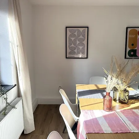 Spacious & Bright Family Escape Appartement *