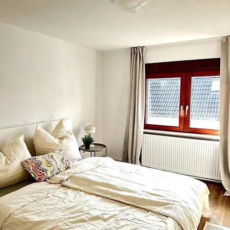 Spacious & Bright Family Escape Apartment *