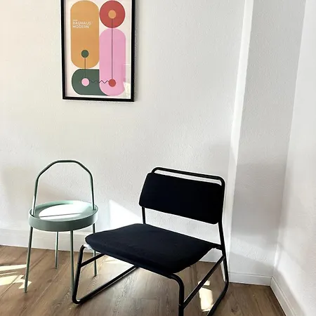 Spacious & Bright Family Escape Apartment Oldenburg